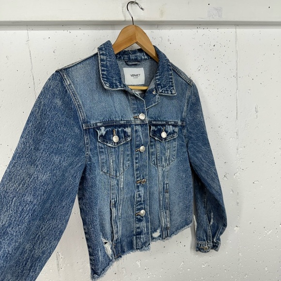 Vervet Size XS Distressed Jean Jacket - Picture 4 of 11